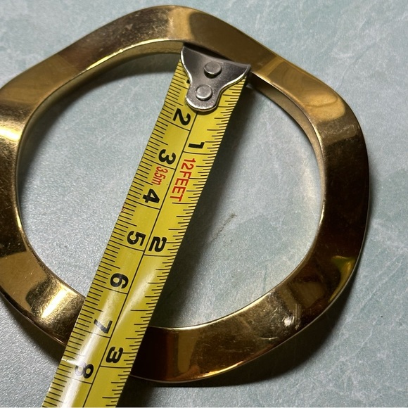 Kate Spade make waves gold tone bangle bracelet stackable - Picture 2 of 4